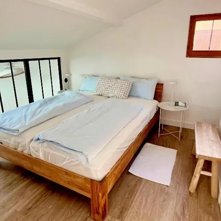 Contemporary-style Pavilion Σπίτι διακοπών *